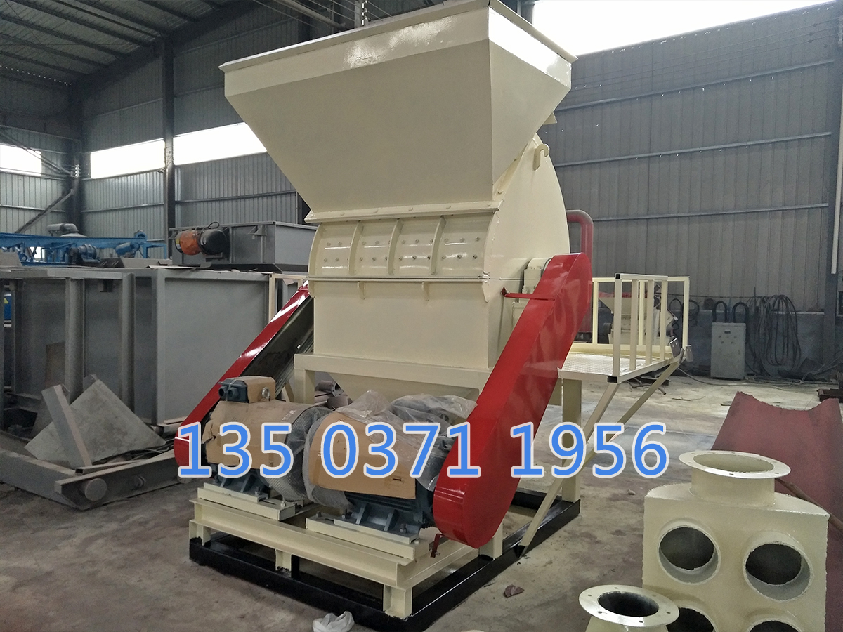 木頭大型破碎機(jī)多少錢